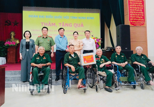 Hoạt động tri ân nhân kỷ niệm 78 năm Ngày Thương binh – Liệt sỹ (27/7/1947 – 27/